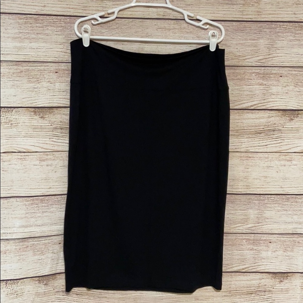Eileen Fisher Women black skirt size 1x